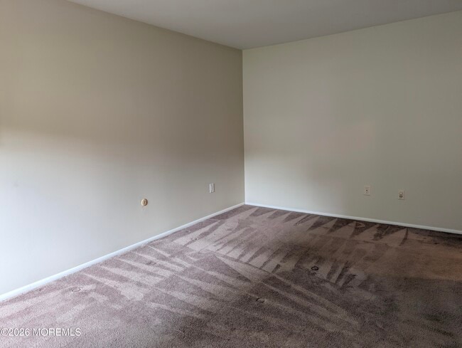 Building Photo - 72 Overlook Way