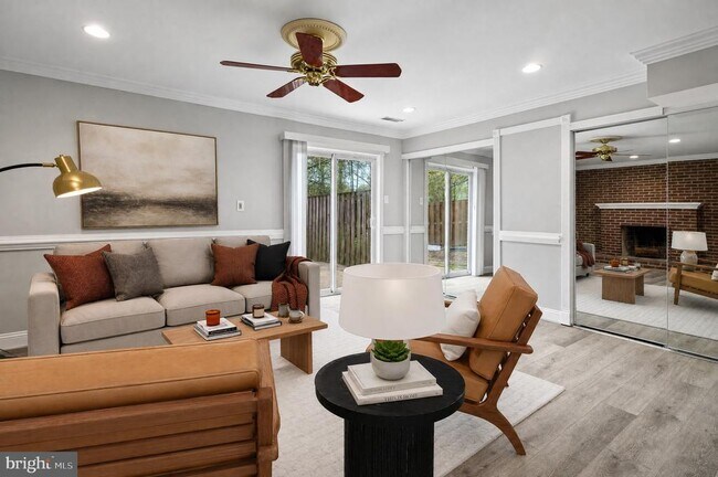 Building Photo - 8251 Clifton Farm Ct