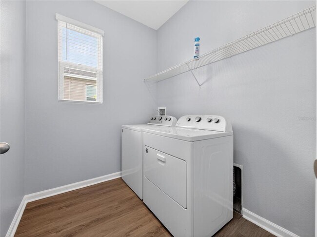 Building Photo - 8053 Cherrystone St