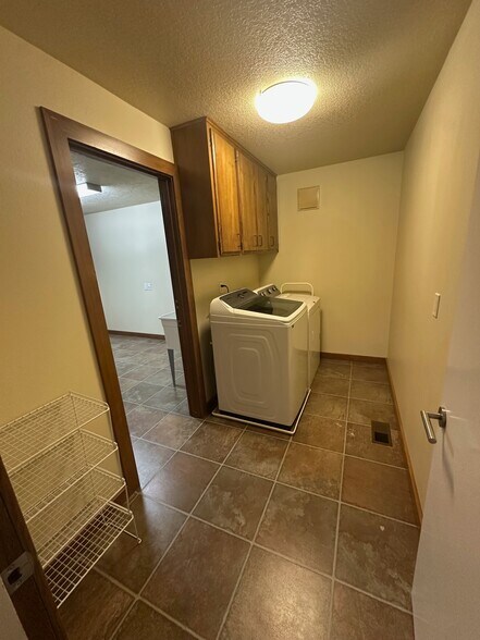 laundry room - 12 Partridge Ln