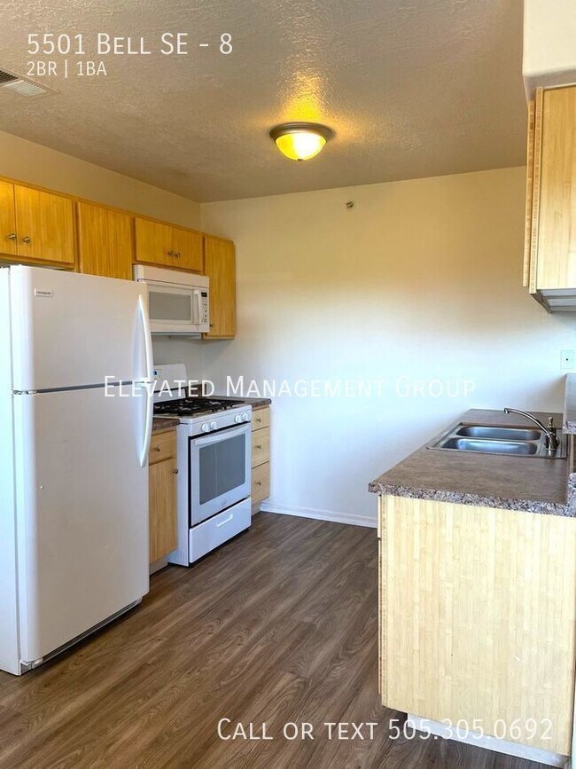 Building Photo - 5501 Bell Ave SE