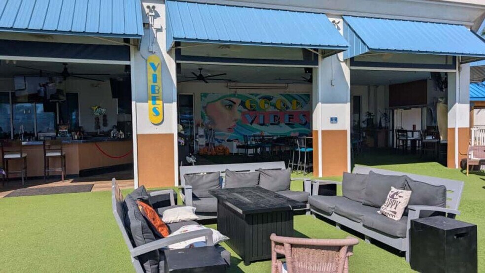 Building Photo - 4201 Indian Bayou Trail