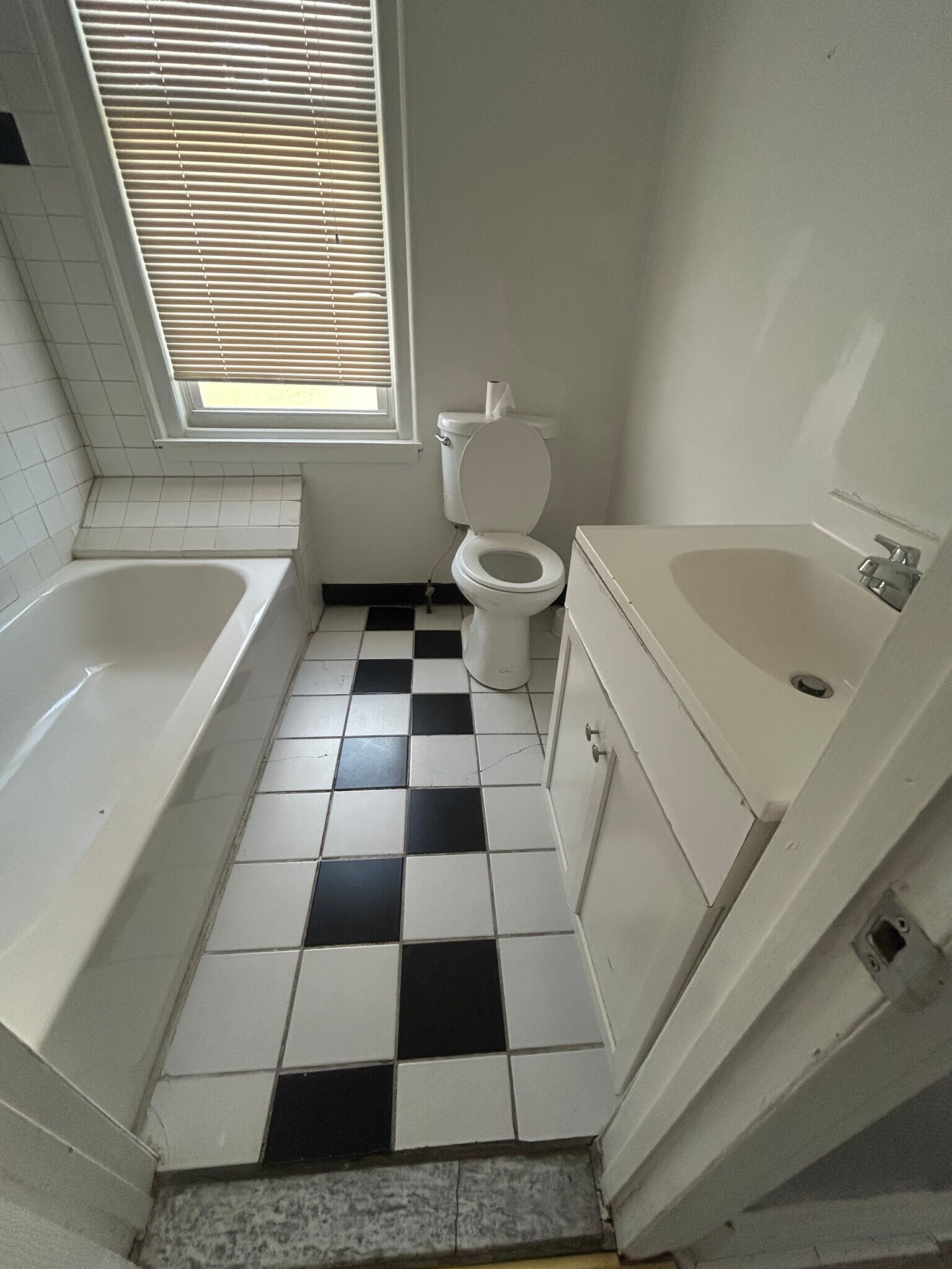 Building Photo - 3618 N 19th St