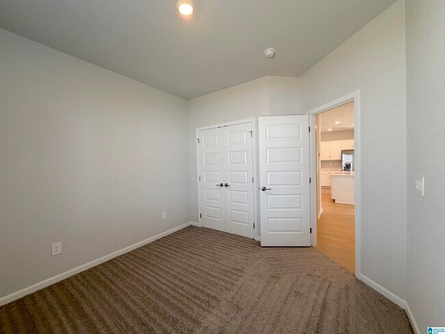 Building Photo - 14707 Mountain Strm Dr