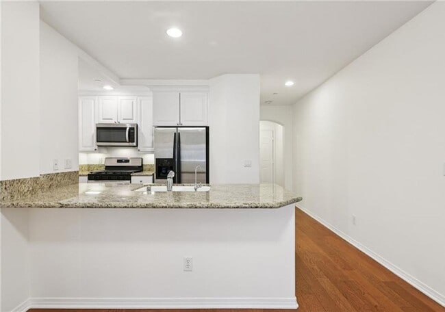Building Photo - 2750 Artesia Blvd