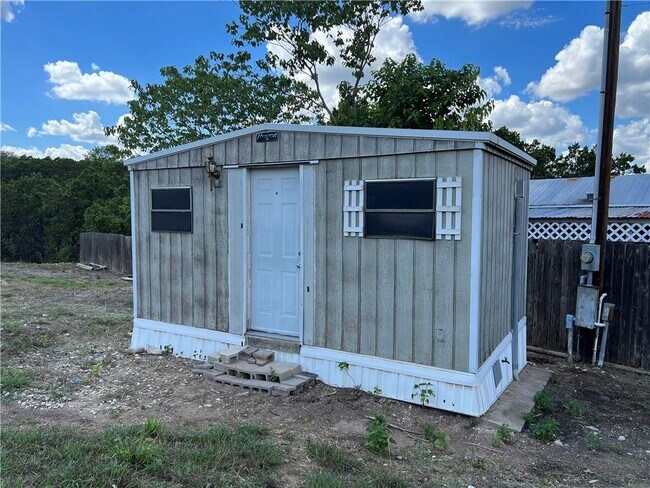 Building Photo - 10808 Quail Valley Dr