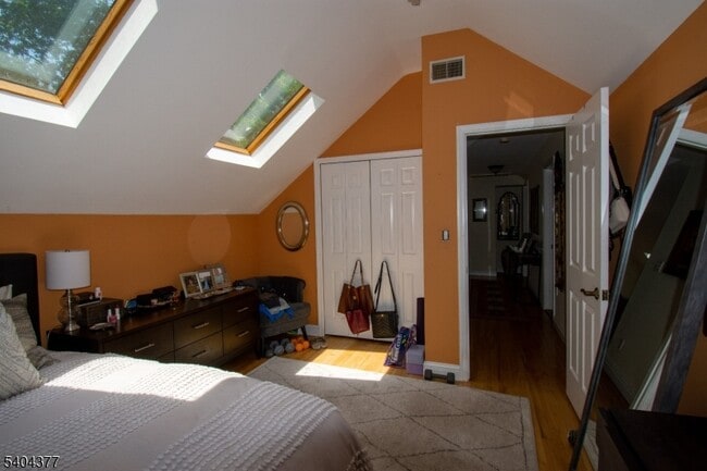 Building Photo - 29 Walker Dr