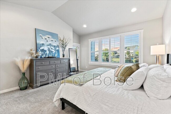 Building Photo - 10238 Hazy Gln Dr