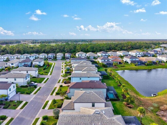 Building Photo - 16235 Pine Mist Dr