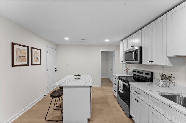 Building Photo - 63 West 29th St