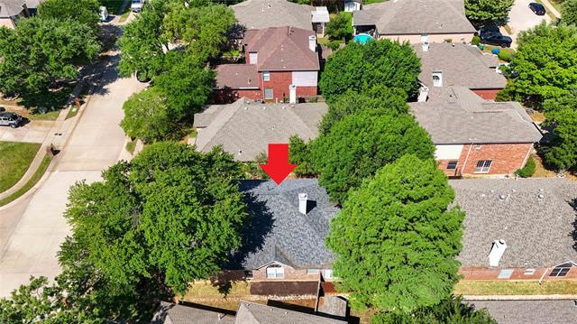 Building Photo - 2405 Pinehurst Ct
