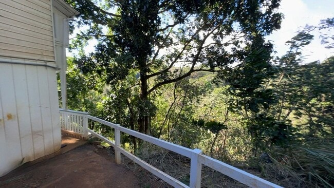 Building Photo - 2 Bed 2 Bath Rustic Haiku Cottage