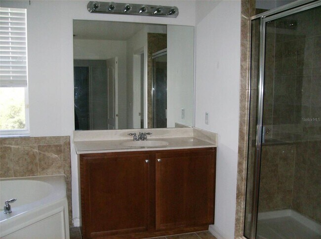 Building Photo - 20612 Whitebud Ct