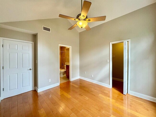 Building Photo - 8615 Mallard Reserve Dr