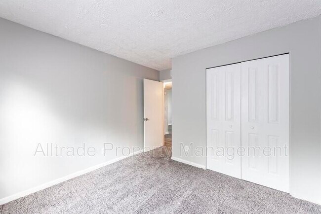 Building Photo - 4909 Cawood Dr
