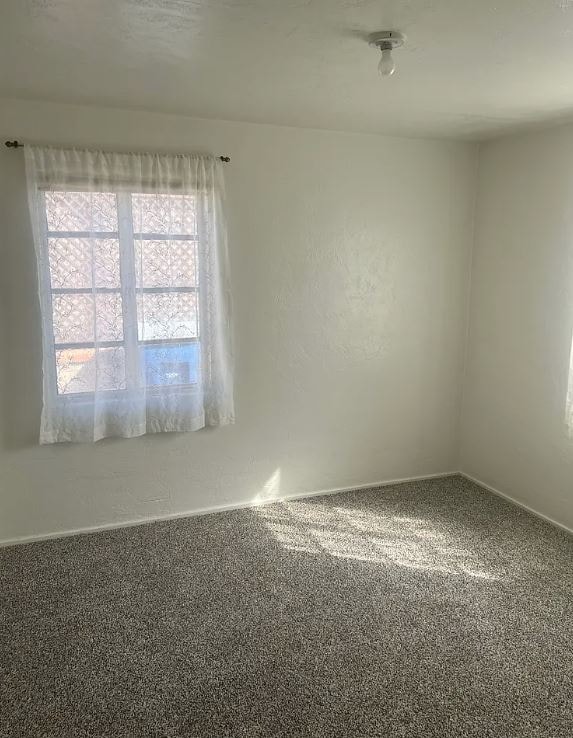 Building Photo - 2718 E 18th St