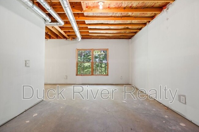 Building Photo - 1963 TN-166