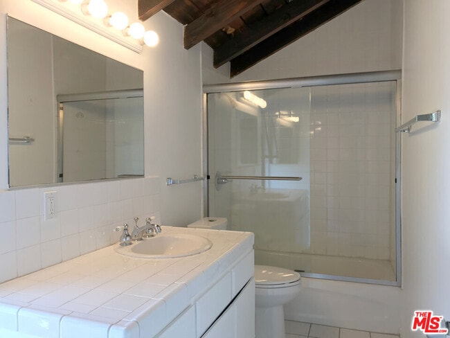 Building Photo - 8437 Ridpath Dr