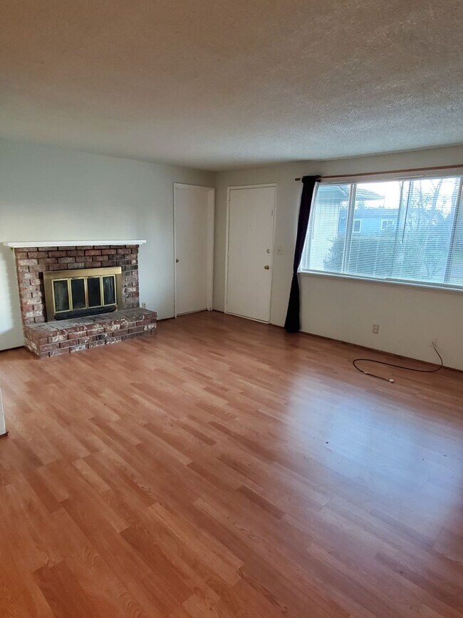 Building Photo - 446s51