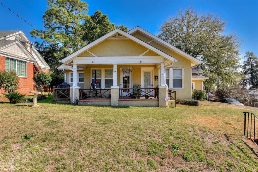 Primary Photo - 1011 Georgia Ave