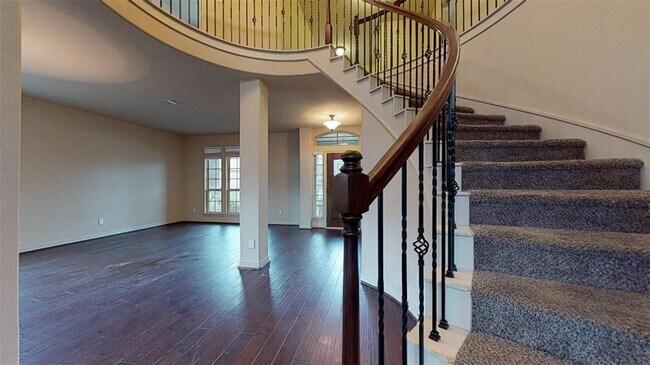 Building Photo - 16807 Chapman Lake Ct
