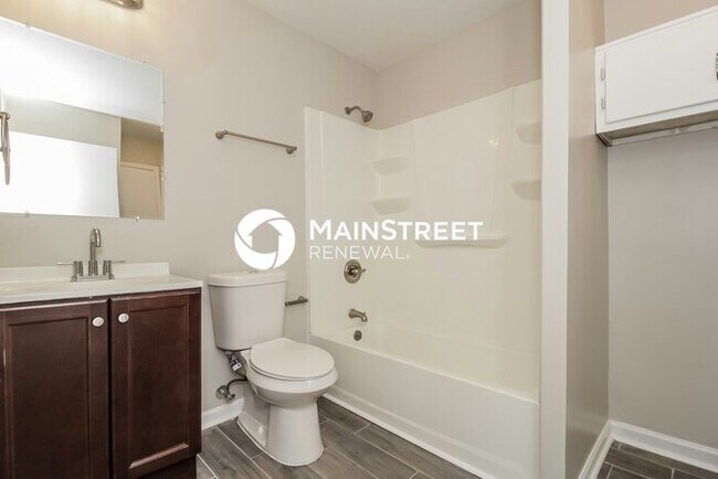 Building Photo - 3 Bedroom Pet-Friendly Home in Kennesaw, GA with Main Street Renewal