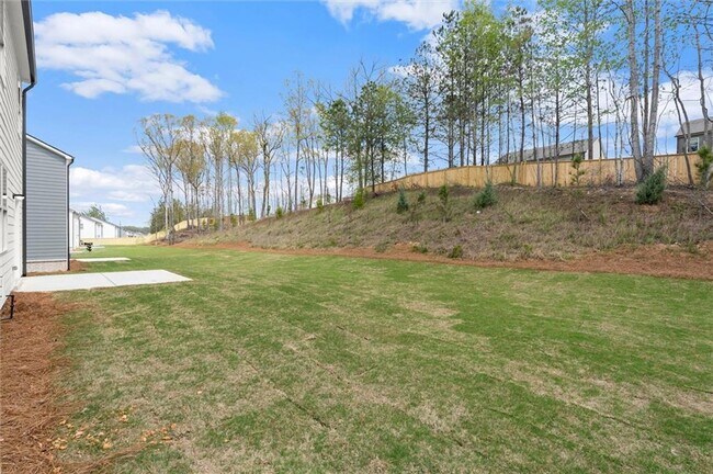 Building Photo - 348 Belmont Dr