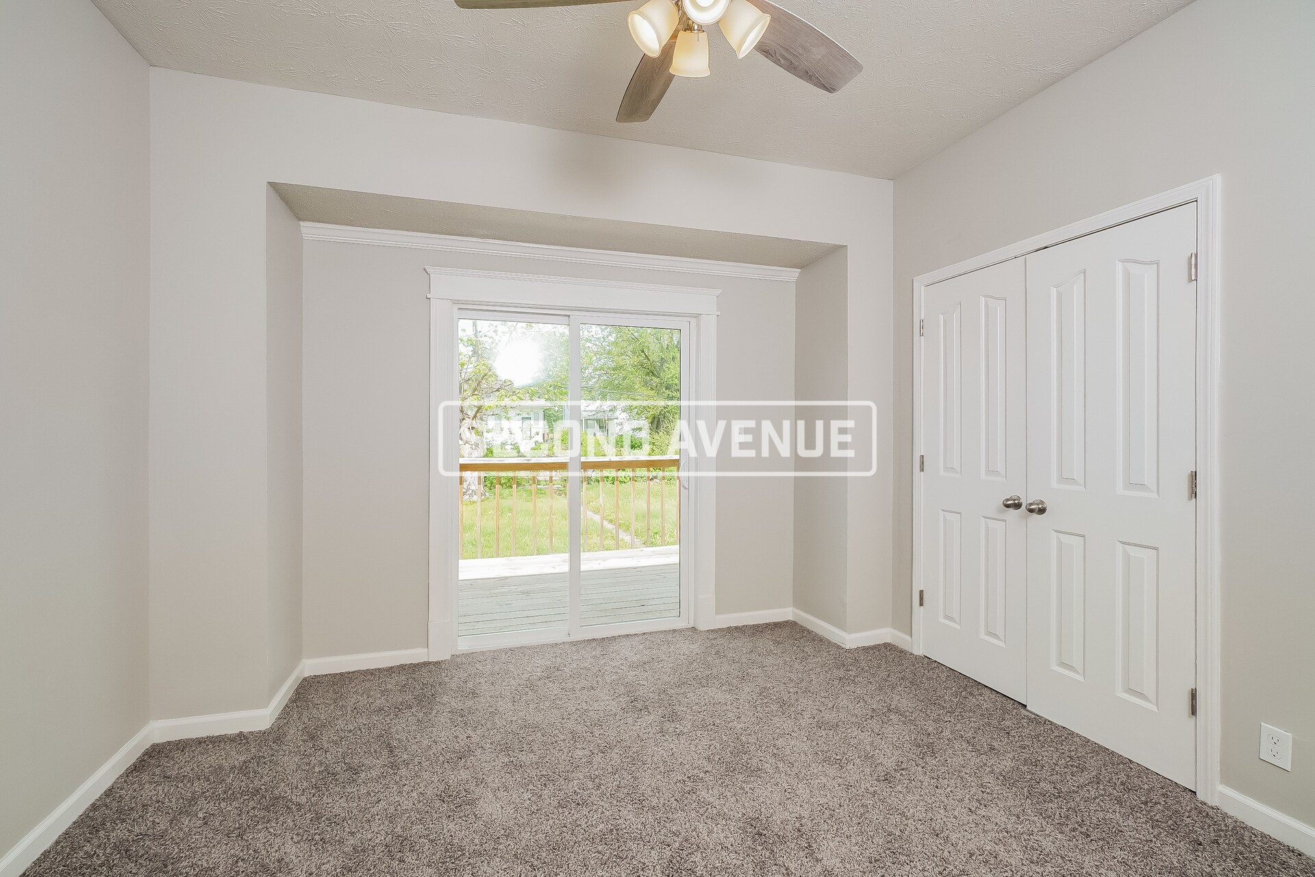 Building Photo - 2117 Osage Ave
