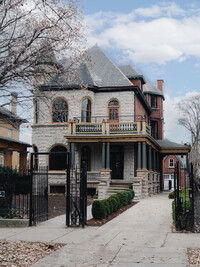 Building Photo - 2228 N Kedzie Blvd