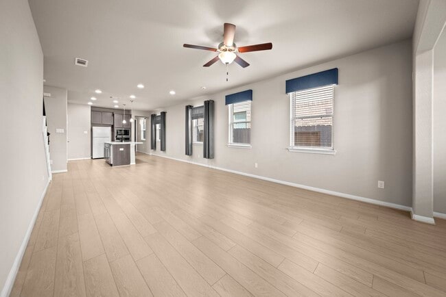 Building Photo - 17214 Broadleaf Oak Dr