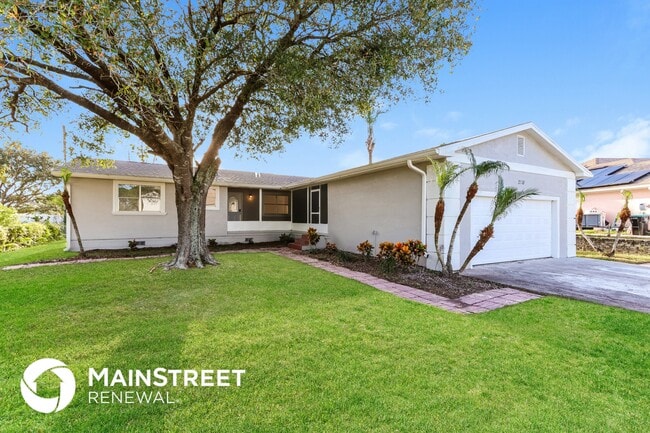 Building Photo - 2118 Trillo Rd SE