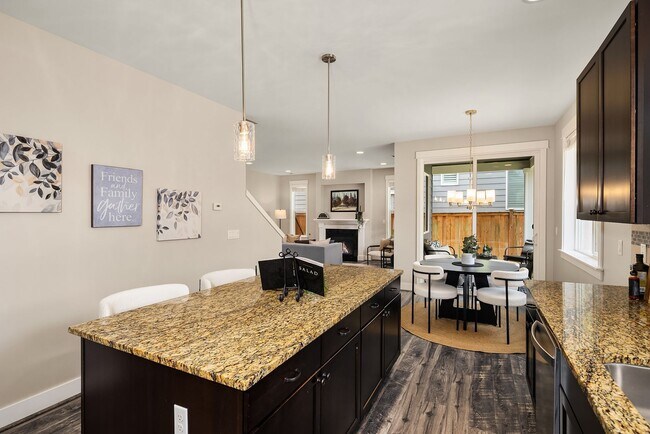 Building Photo - 4Bd/2.25Ba Duvall Home