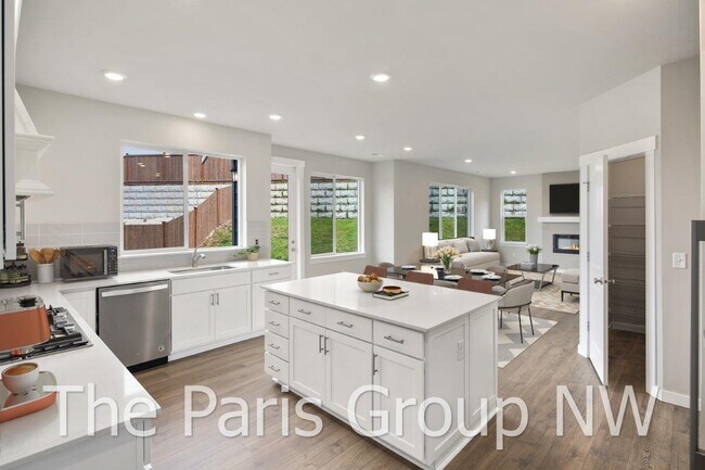 Building Photo - 2122 83rd Ave E