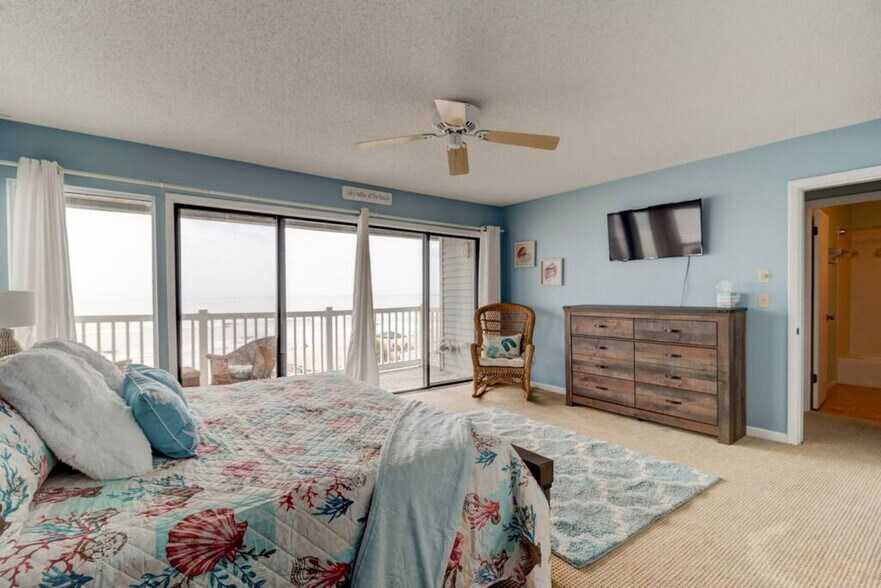 Building Photo - 59 Oceanside Dr