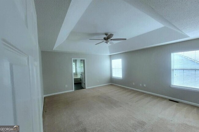 Building Photo - 3110 Crest Ridge Cir SW