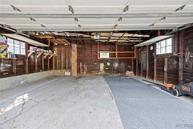 Building Photo - 80 Capen Blvd