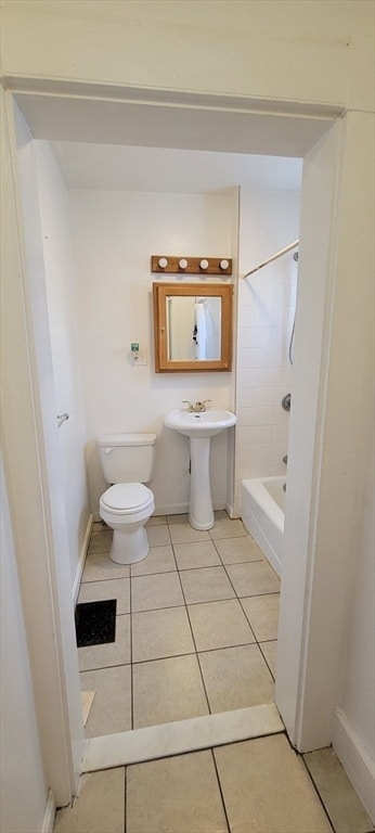 Building Photo - 64 Clark St