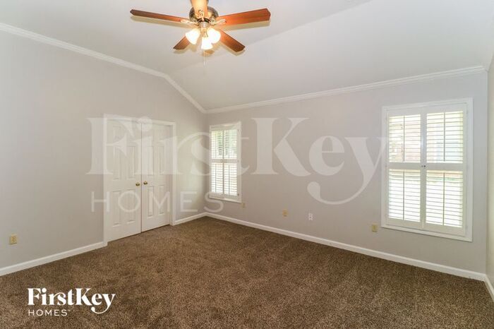 Building Photo - 1816 Candle Ridge Cove