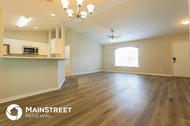 Building Photo - 2702 Nellie Ln