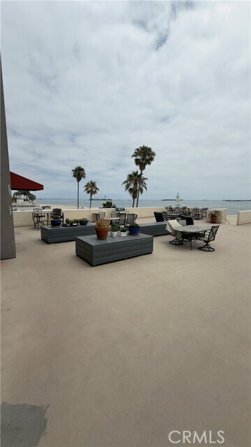 Building Photo - 1174 E Ocean Blvd