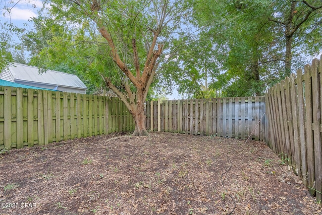 Building Photo - 505 Palermo Rd