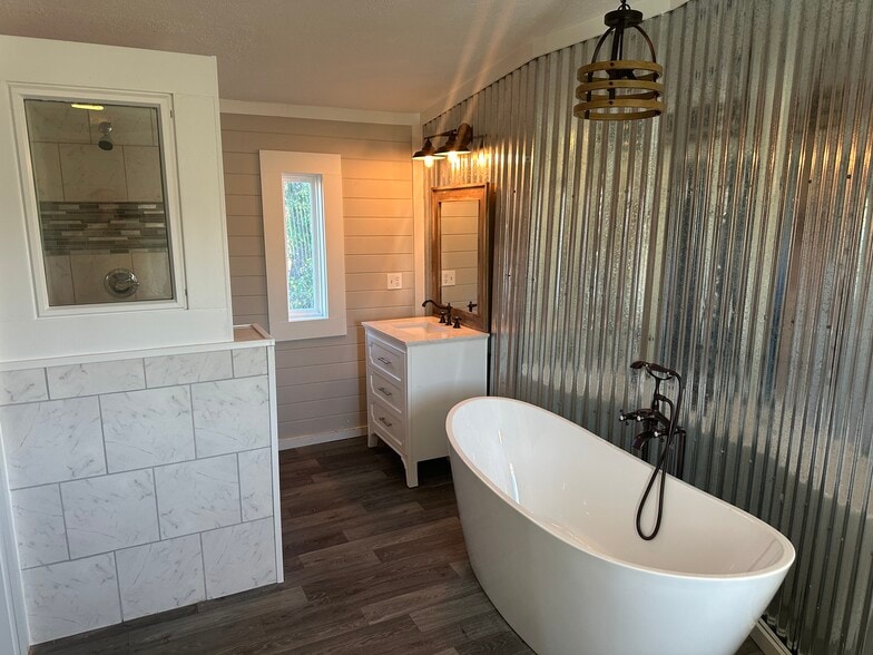 Building Photo - 4987 Page Rd