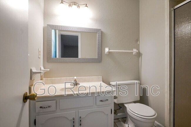 Building Photo - 122 Old Spanish Trail