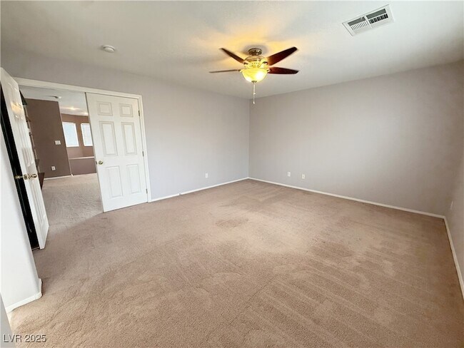 Building Photo - 5057 Shadow Valley St