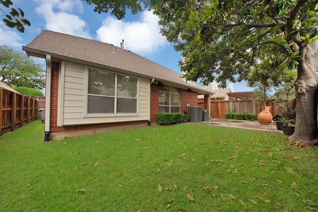 Building Photo - 18638 Tall Oak Dr
