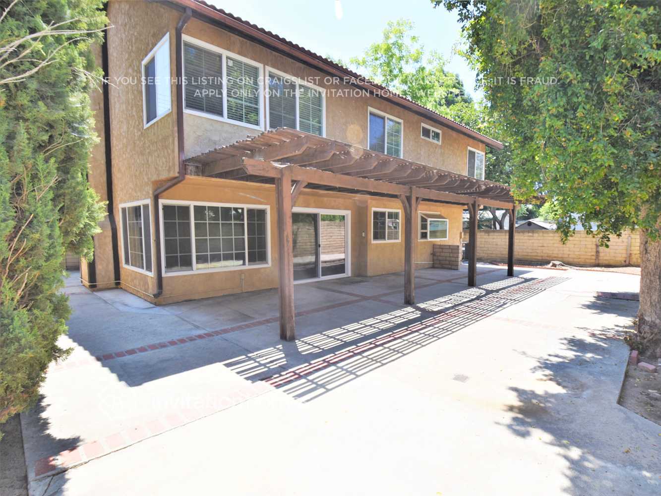 Building Photo - 7517 Shirley Ave