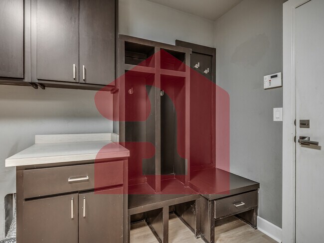 Building Photo - 17413 Melville Ln