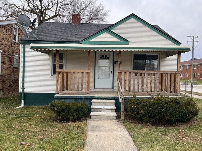Primary Photo - 25397 Pearl St