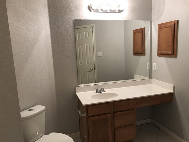 Building Photo - 6406 Birkdale Ln