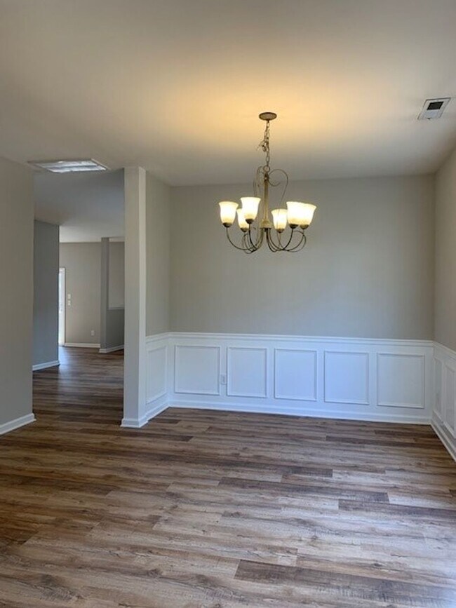 Building Photo - Location, Community, Quality Living. It St...